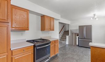 721 Riverside, Adrian, MI 49221