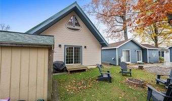 5825 Lake Rd 9, Ashtabula, OH 44004