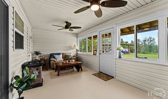 762 Old McLeod Bridge Rd, Adrian, GA 31002
