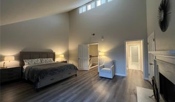 428 W Huntington Dr 4, Arcadia, CA 91007