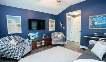 490 New Rd, Avon, CT 06001