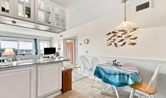 1904 E Fort Macon Rd 303, Atlantic Beach, NC 28512