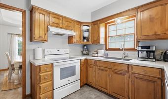 303 S 22nd St, Atchison, KS 66002