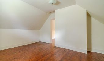 1017 S 5th St, Atchison, KS 66002