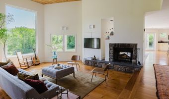 1114 County Route 3, Ancram, NY 12502