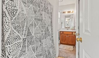 5479 S 200 E, Anderson, IN 46017
