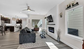 430 E Park Pl, Andover, KS 67002