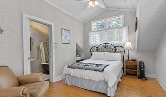 300 Swallow Pl, Alamogordo, NM 88310