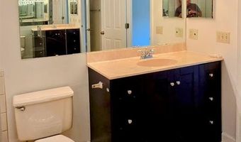 1034 Alpine Ridge Dr G2, Ballwin, MO 63021