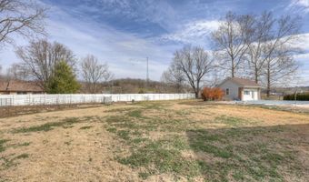 129 Riverview Dr, Anderson, MO 64831