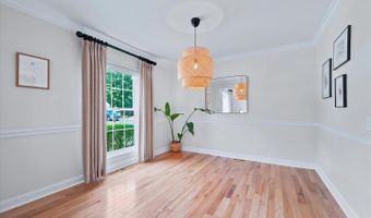 5 LINDEN SPRING Ln, Bear, DE 19701
