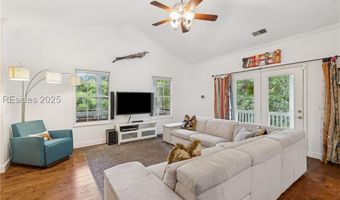 15 Palmetto Beach Dr, Bluffton, SC 29910