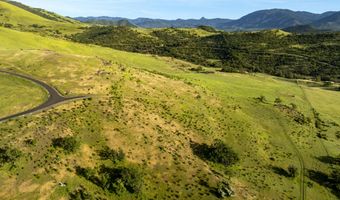 312 Sky Ridge Rd, Ashland, OR 97520