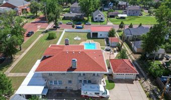 411 N B St, Arkansas City, KS 67005