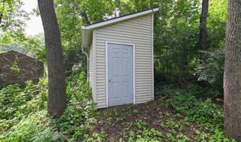 2897 Glacier Valley Rd, Fitchburg, WI 53711
