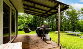 1275 Highway Dd, Ava, MO 65608