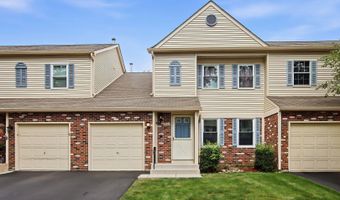 931 Perry Dr, Algonquin, IL 60102