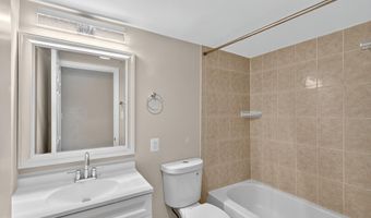 9 SILVERWOOD Cir 3, Annapolis, MD 21403