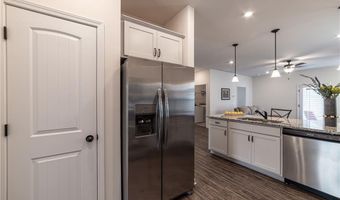 201 Graham Cir, Adairsville, GA 30103