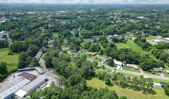 506 Kimberly St, Albertville, AL 35950