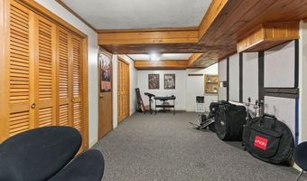 9 Ellsworth Rd, Andover, MA 01810