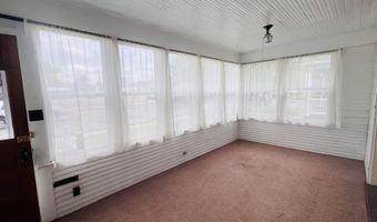 722 N Main, Aberdeen, SD 57401