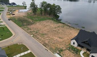 6107 Majestic Waters Dr, Benton, AR 72019