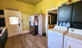210 W Locust, Anthony, KS 67003