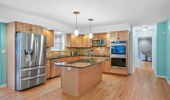 188 Falls Rd, Bethany, CT 06524