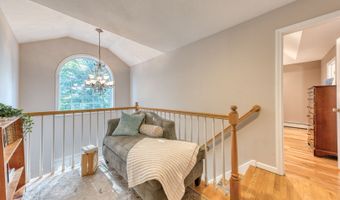 415 Chamberlain Hwy, Berlin, CT 06037
