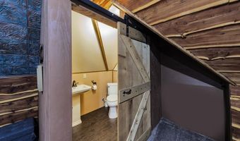 209 N Wickham St, Alvord, TX 76225