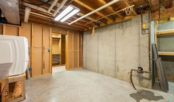 209 W Ironwood St, Brandon, SD 57005