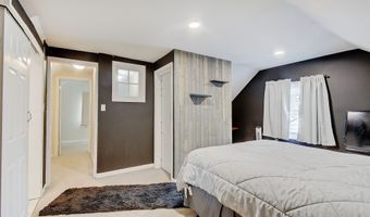 73 S 3rd Ave, Beech Grove, IN 46107