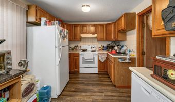 106 Main St, Colebrook, NH 03576
