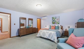 7 Dogwood Dr, Ansonia, CT 06401