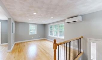 112 Cranberry Ridge Rd, Glocester, RI 02857