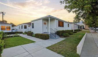 1985 N Lake Ave, Altadena, CA 91001