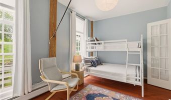 40 Web Ave 11, North Kingstown, RI 02852
