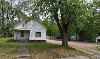360 S Second St, Albion, IL 62806