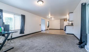 5 Lane Dr, Allenstown, NH 03275