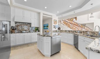 269 Kaialii Pl, Honolulu, HI 96821