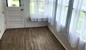 8 E Mcgregor St, Algona, IA 50511