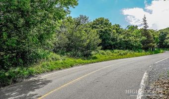 512 Oz Rd, Banner Elk, NC 28604