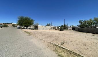 693 E Lake Dr, Benson, AZ 85602