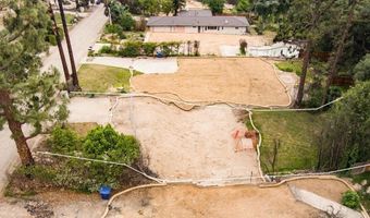 3075 Via Maderas St, Altadena, CA 91001