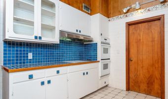 668 Starbright Ln, Alpine, CA 91901