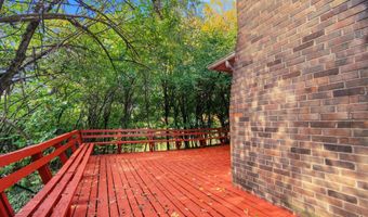 2825 Tuebingen Pkwy, Ann Arbor, MI 48105