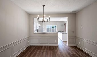 2911 Commonwealth Cir, Alpharetta, GA 30004