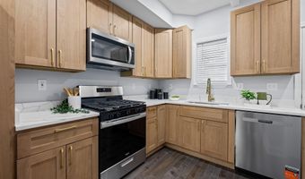 3904 MOUNT PLEASANT Ave, Baltimore, MD 21224