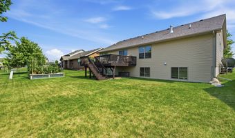 319 31st St SW, Altoona, IA 50009